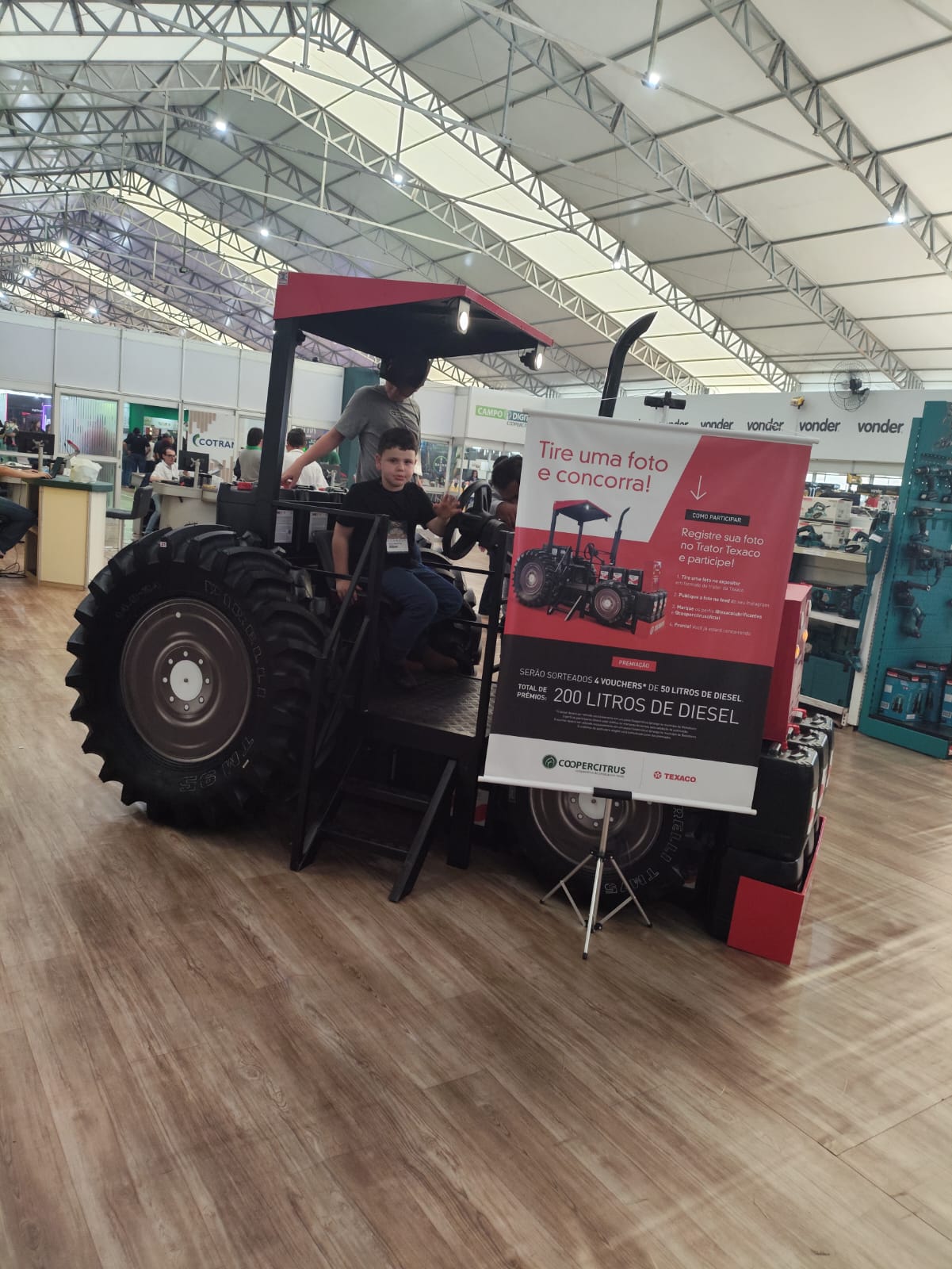 Trator Stand Texaco